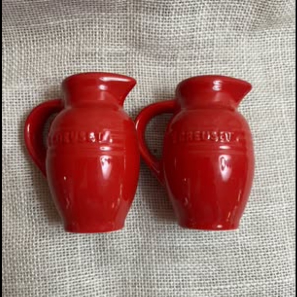 Le Creuset Salt and Pepper Shakers - Picture 2 of 4